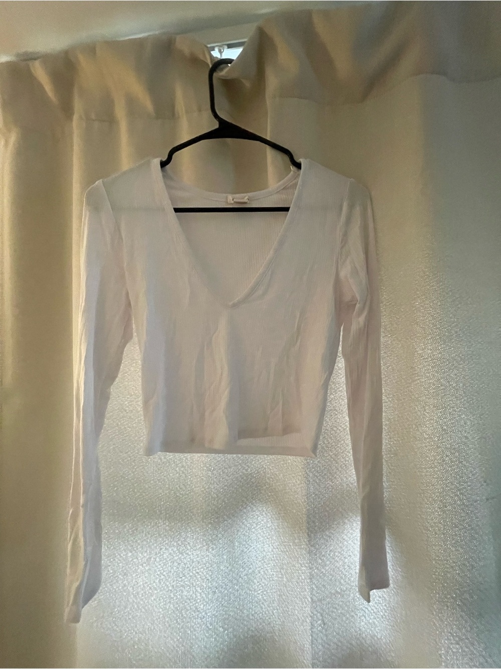 Fashion Nova White Ribbed V-Neck Long Sleeve Crop Top